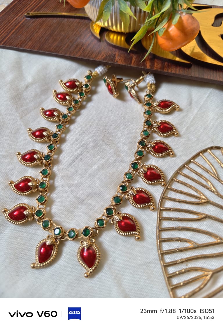 Nagapada Necklace