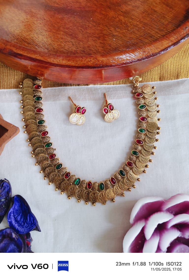 Redgreen Coin Necklace