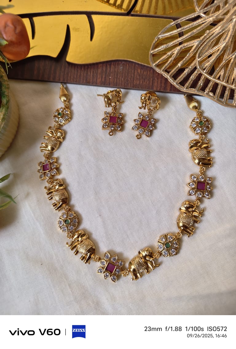 Tusker Stone Necklace